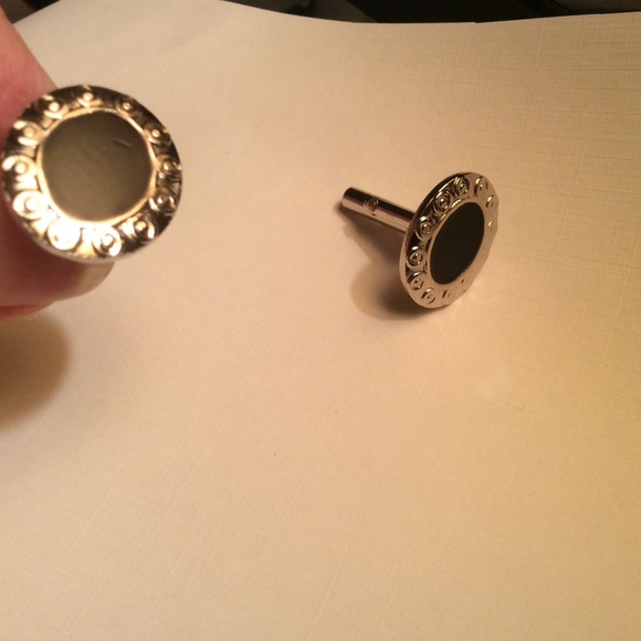 Men’s Cufflinks Shiny Silver Tone with Black Center Accent - Picture 4 of 4